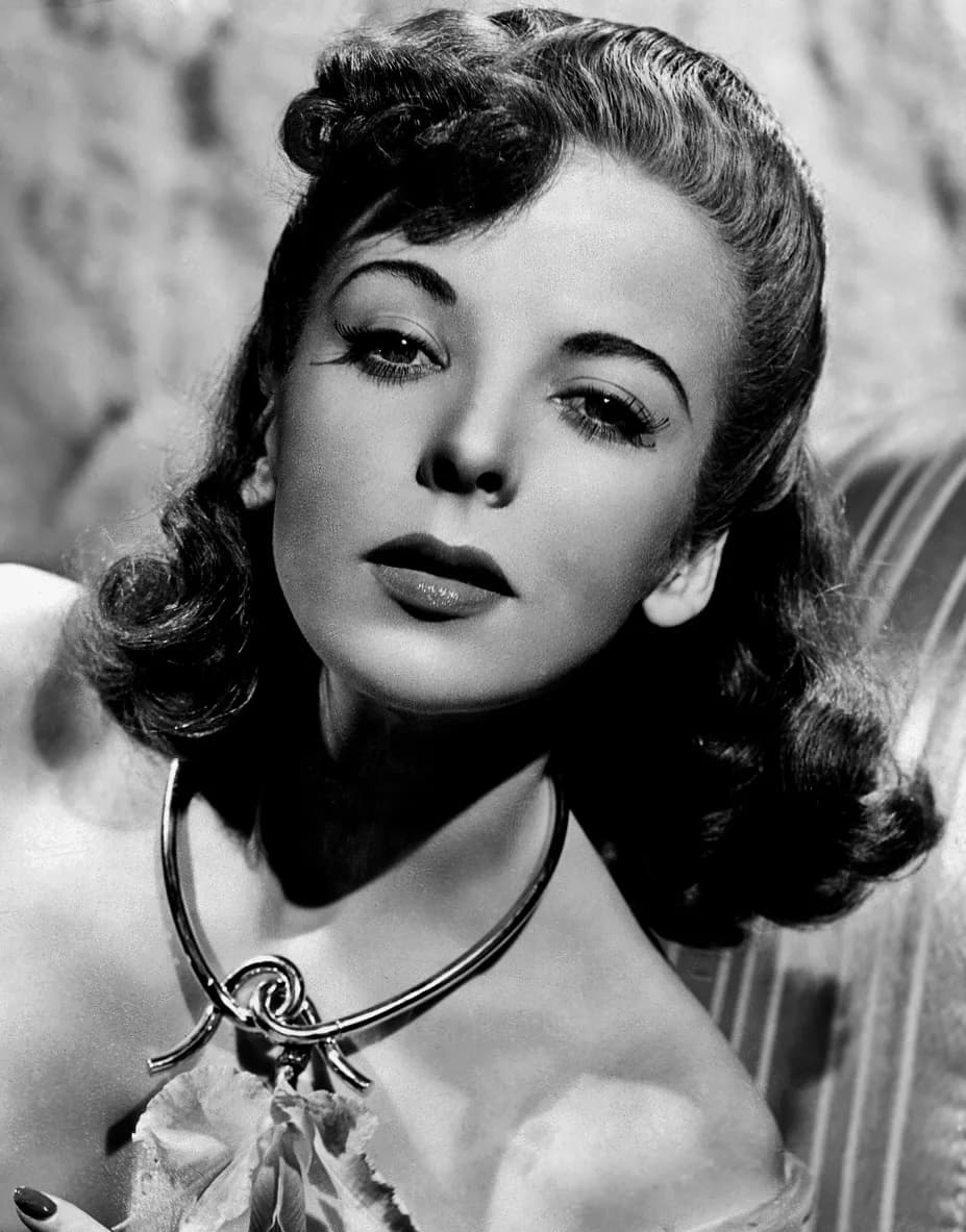 Ida Lupino - Publicity photo of Ida Lupino
