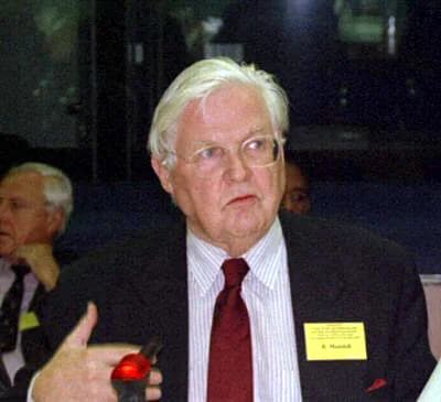 Robert Mundell - Robert Mundell