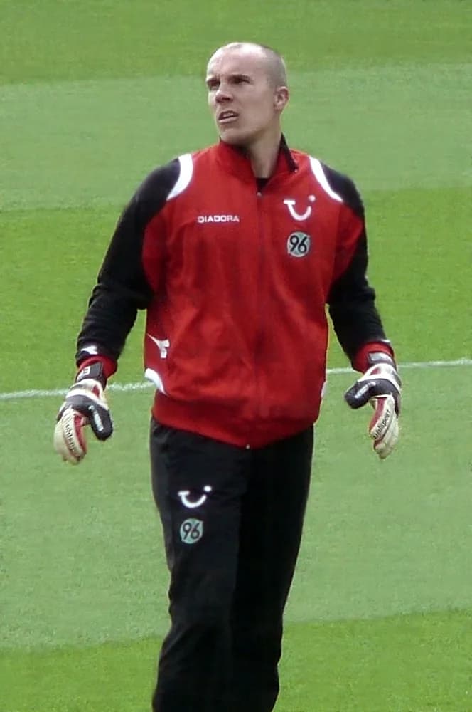 Robert Enke - Robert Enke before a match for Hannover 96.