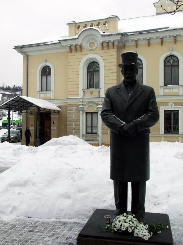 Antanas Smetona - Paminklas Prezidentui Antanui Smetonai Istorinės LR Prezidentūros Kaune sodelyje.