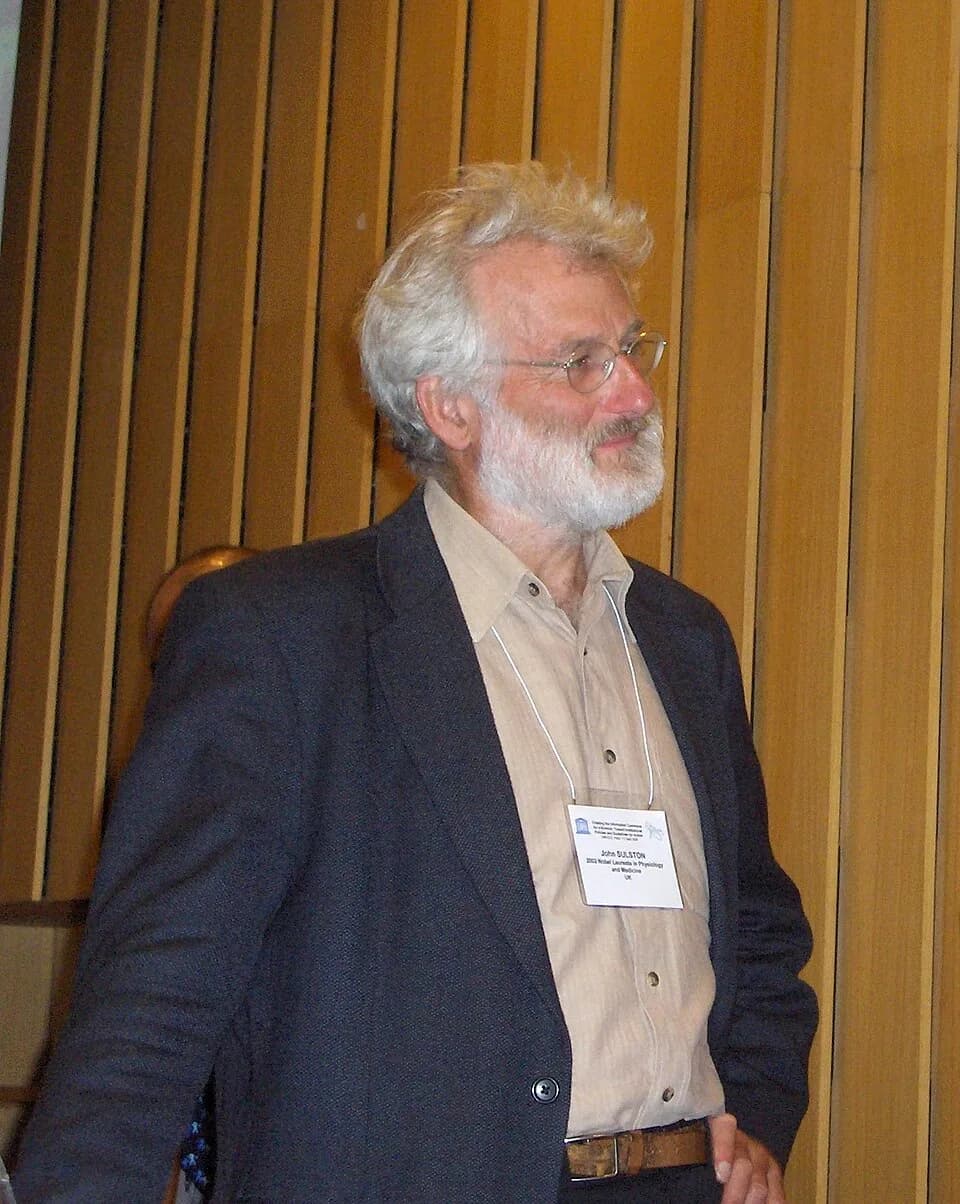 John Sulston - w:John E. Sulston