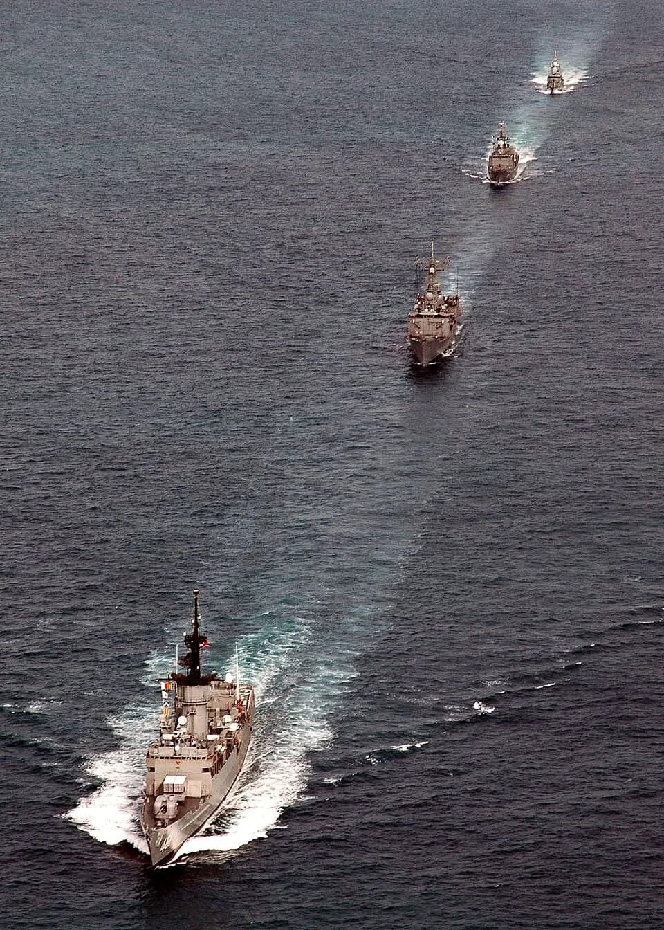 Phutthayotfa Chulalok - Gulf of Thailand (June 24, 2005) - The Royal Thai Navy (RTN) frigate HTMS Phutthayotfa Chulalok (FF 461) leads a formation of U.S. Navy and RTN ships that includes, in order, U
