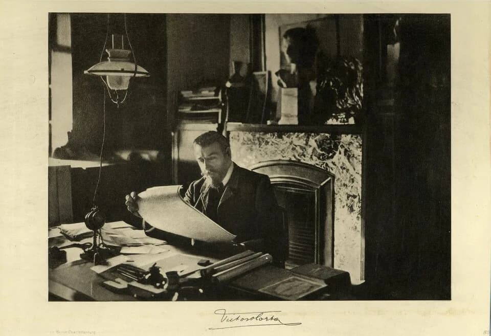 Victor Horta - Portrait of Victor Horta c. 1900 in "La Belgique d'aujourd'hui" (The Belgium of today). Scanned by Henrotte Damien on January 13 2007