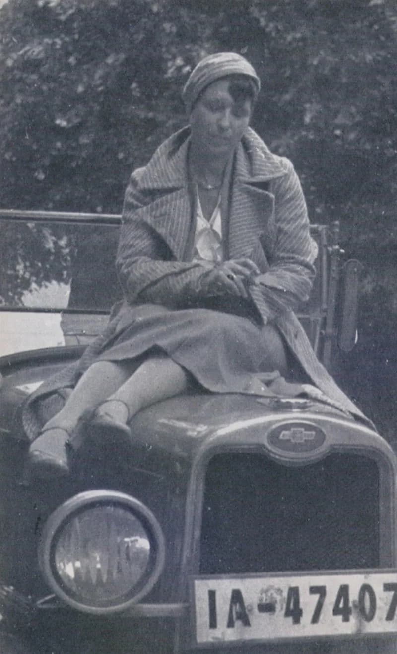 Kurt Tucholsky - LisaMatthiasWagen.jpg