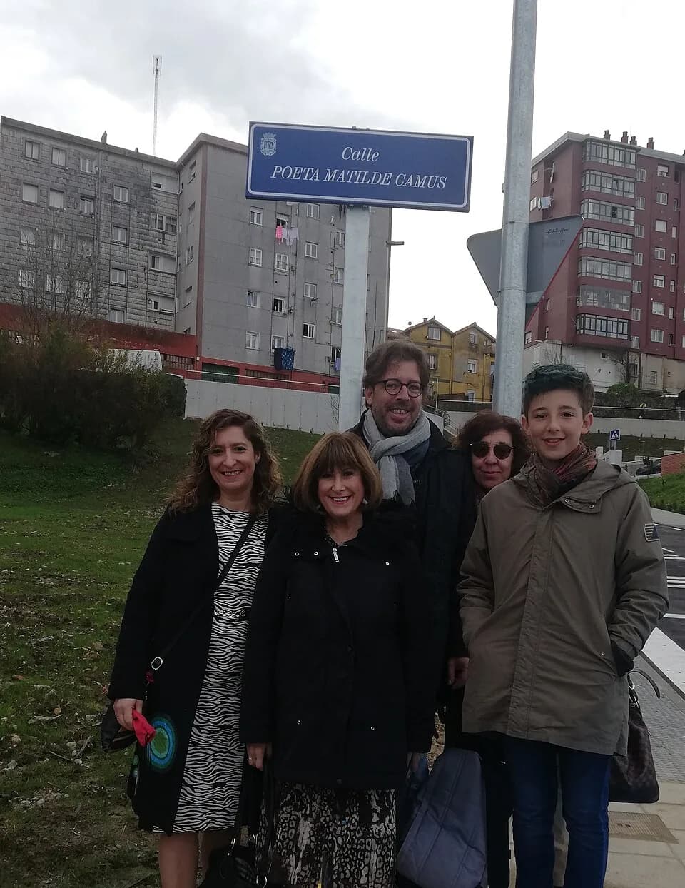 Matilde Camus - Familia de la poeta  Matilde Camus el día de la Inauguración de la calle que lleva su nombre