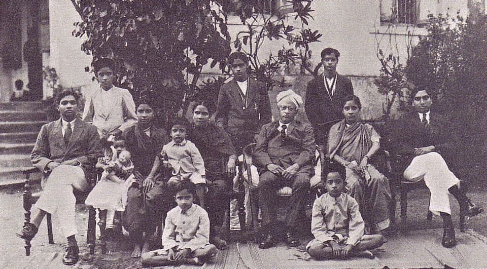 R. K. Narayan - Writer R. K. Narayan, his brother Laxman (aged 4) and their family in the mid 1920s