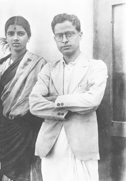 R. K. Narayan - Writer R. K. Narayan with his wife Rajam in Mysore