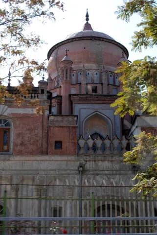 Abdur Rahman Khan - Mausoleum of Abdul Rahman Khan in Zarnegar Park, Kabul.