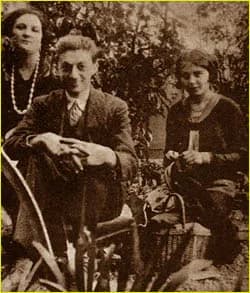 Sadegh Hedayat - Hedayat3.jpg