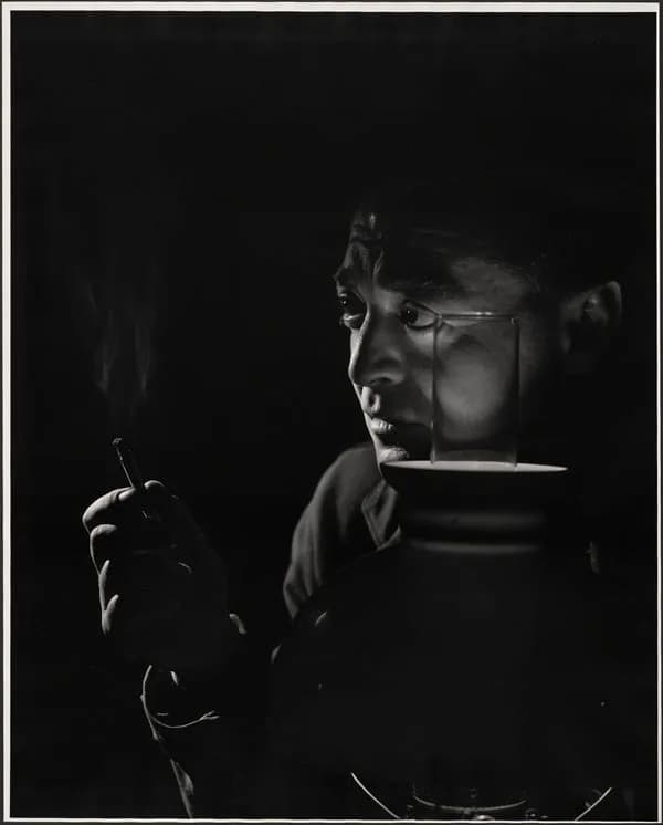 Peter Lorre - Title / Titre : 
Peter Lorre, actor /
L’acteur Peter Lorre
Creator(s) / Créateur(s) : Yousuf Karsh
Date(s) :  February 3, 1946 / 3 février 1946
Reference No. / Numéro de référence : MIKA
