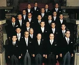 Tsutomu Hata - 宮澤内閣発足後の記念撮影