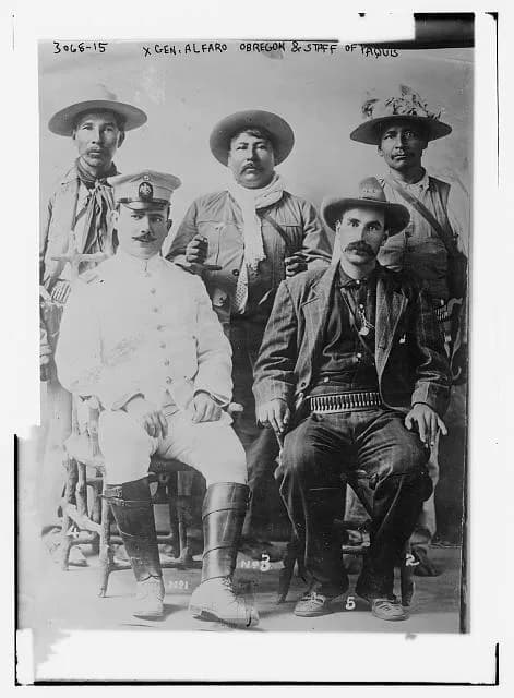 Álvaro Obregón - Gen. Alfaro Obregon and staff of Yaquis