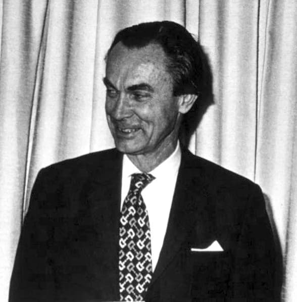 Sune Bergström - Sune Bergström, Swedish biochemist