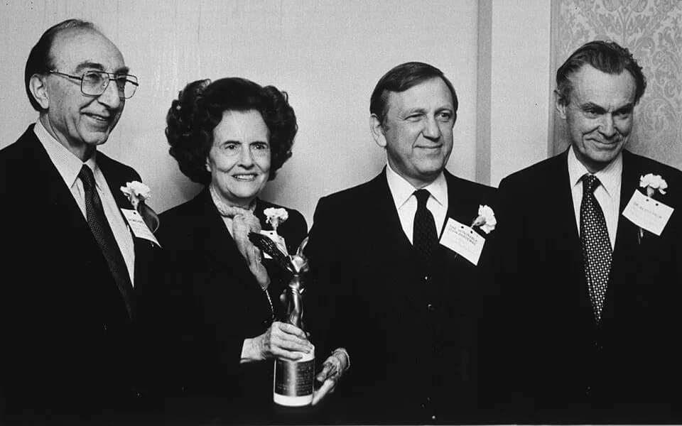 Sune Bergström - Mary Lasker with Dr. Michael DeBakey, Congressman John Brademas, and Dr. K. Sune D. Bergstrom