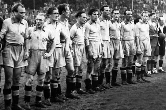 Gunnar Nordahl - Swedish national team that won olympic gold in London 1948