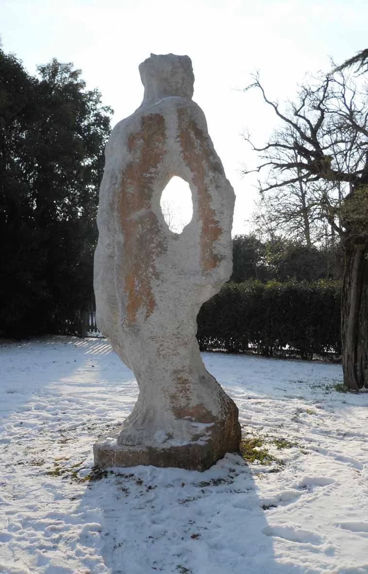 Giuseppe Ungaretti - S.Maria_la_Longa,_monumento_dedicato_a_Ungaretti