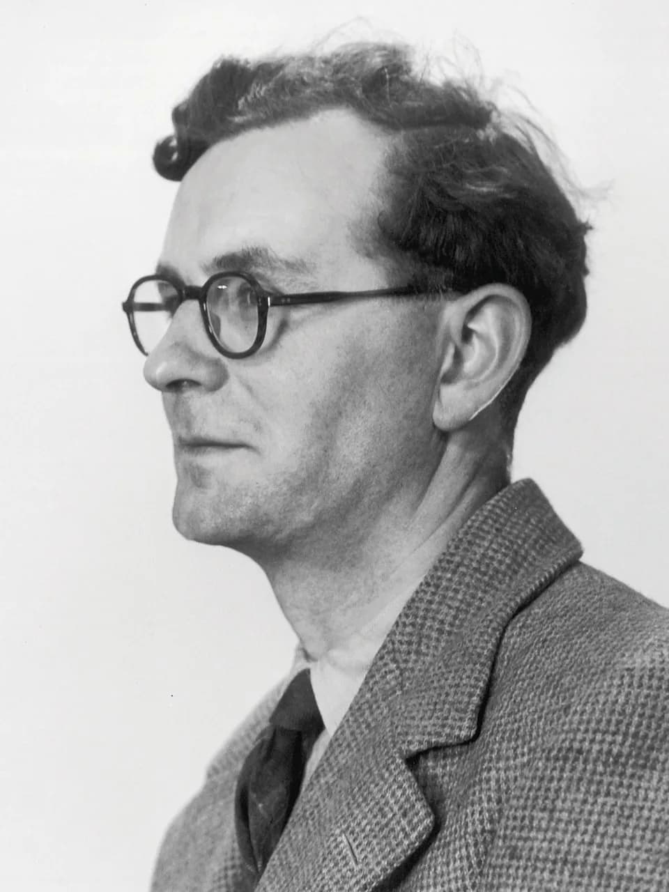 Rodney Robert Porter - Rodney Porter was a Nobel prize-winning biochemist who elucidated the structure of immunoglobulins.