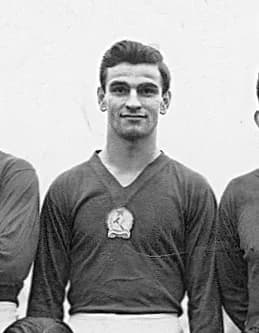 Sándor Kocsis - Az Aranycsapat. Lóránt Gyula, Buzánszky Jenő, Hidegkúti Nándor, Kocsis Sándor, Zakariás József, Czibor Zoltán, Bozsik József, Budai II László, guggol: Lantos Mihály, Puskás Ferenc, Gro