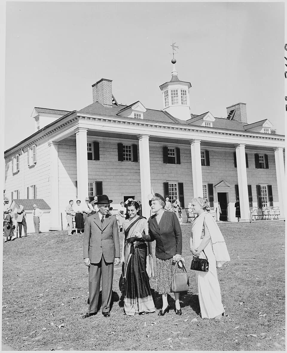 Vijaya Lakshmi Pandit - Photograph of Prime Minister Jawaharlal Nehru of India, with his sister and daughter, standing outside George... - NARA - 200155.jpg