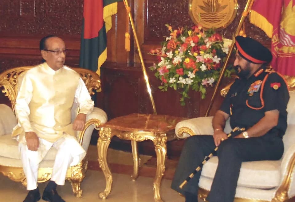 Zillur Rahman - The Chief of Army Staff, General Bikram Singh with the President of Bangladesh, Md. Zillur Rahman, in Dhaka, Bangladesh on October 03, 2012.