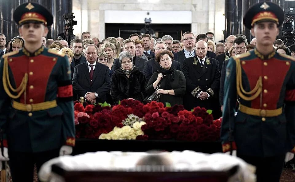 Andrei Karlov - Церемония прощания с Андреем Карловым, послом Российской Федерации в Турции, трагически погибшим 19 декабря в Анкаре в результате террористического акта.