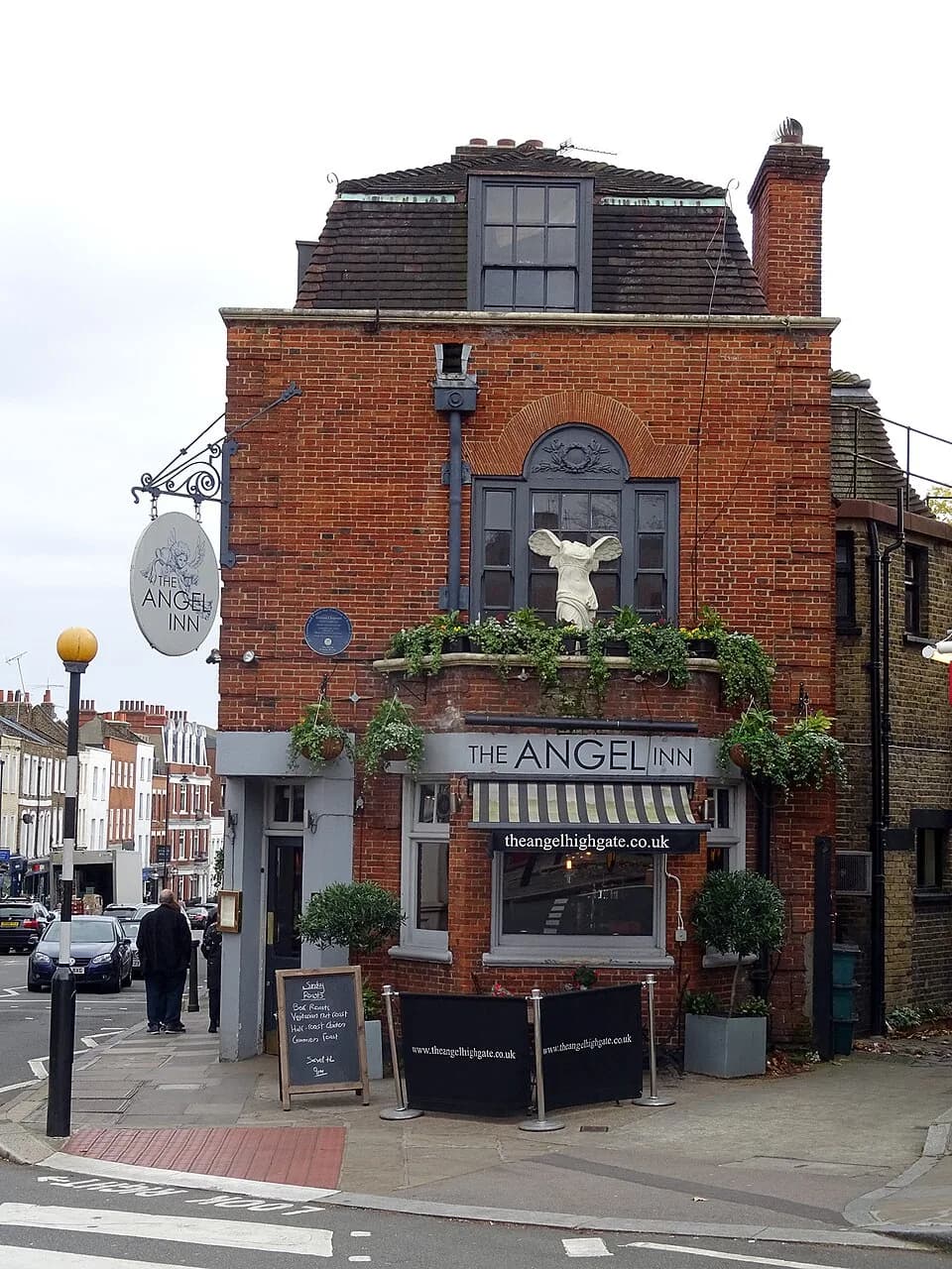 Graham Chapman - Graham Chapman "A very naughty boy" 8 January 1941 to 4 October 1989 Comedian and writer Member of Monty Python's Flying Circus Drank here often and copiously
The Angel Inn, 37 Highga