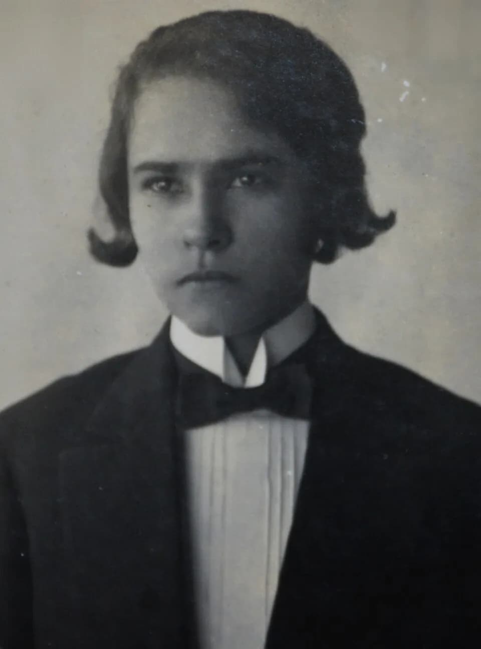 Astrud Gilberto - Evangelina Neves Lobão (single name), Astrud Gilberto's mother, in facebook photograph at the Escola Normal de Caetité.