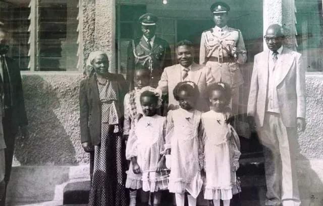Ali Hassan Mwinyi - Grace Boit (Left) Former President Ali Hassan Mwinyi (Middle) Paul Kiplimo Boit (Right)