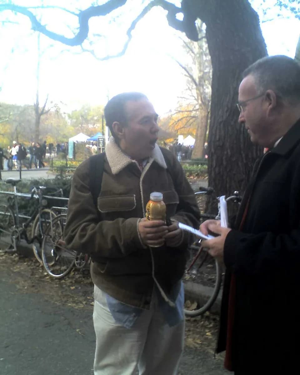 Gilbert Gottfried - Gilbert Gottfried (left) in Washington Square, New York City, during 2007 writer's strike.