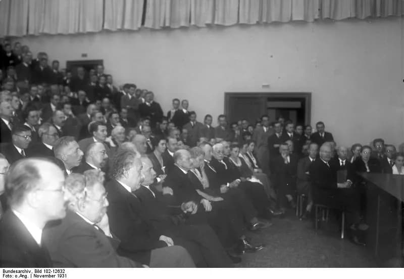 Max Karl Ernst Ludwig Planck - For documentary purposes the German Federal Archive often retained the original image captions, which may be erroneous, biased, obsolete or politically extreme. Der herv
