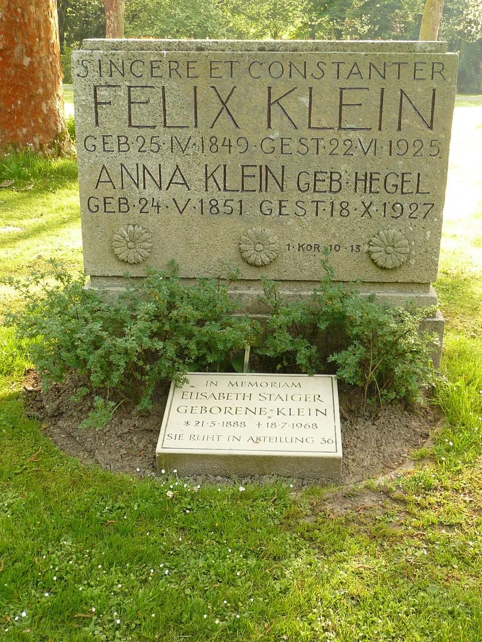 Felix Klein - Tomb of Felix Klein in Goettingen