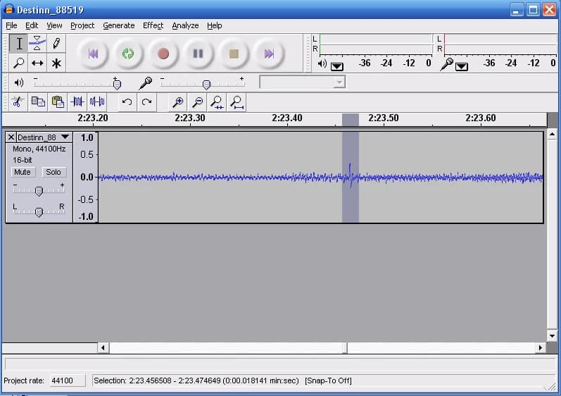 Antonín Dvořák - Audacity screenshot zooming in on a click, and highlighting it, ready to remove. Figure 5 in File:Wikivoices 48 - Part 1.ogg