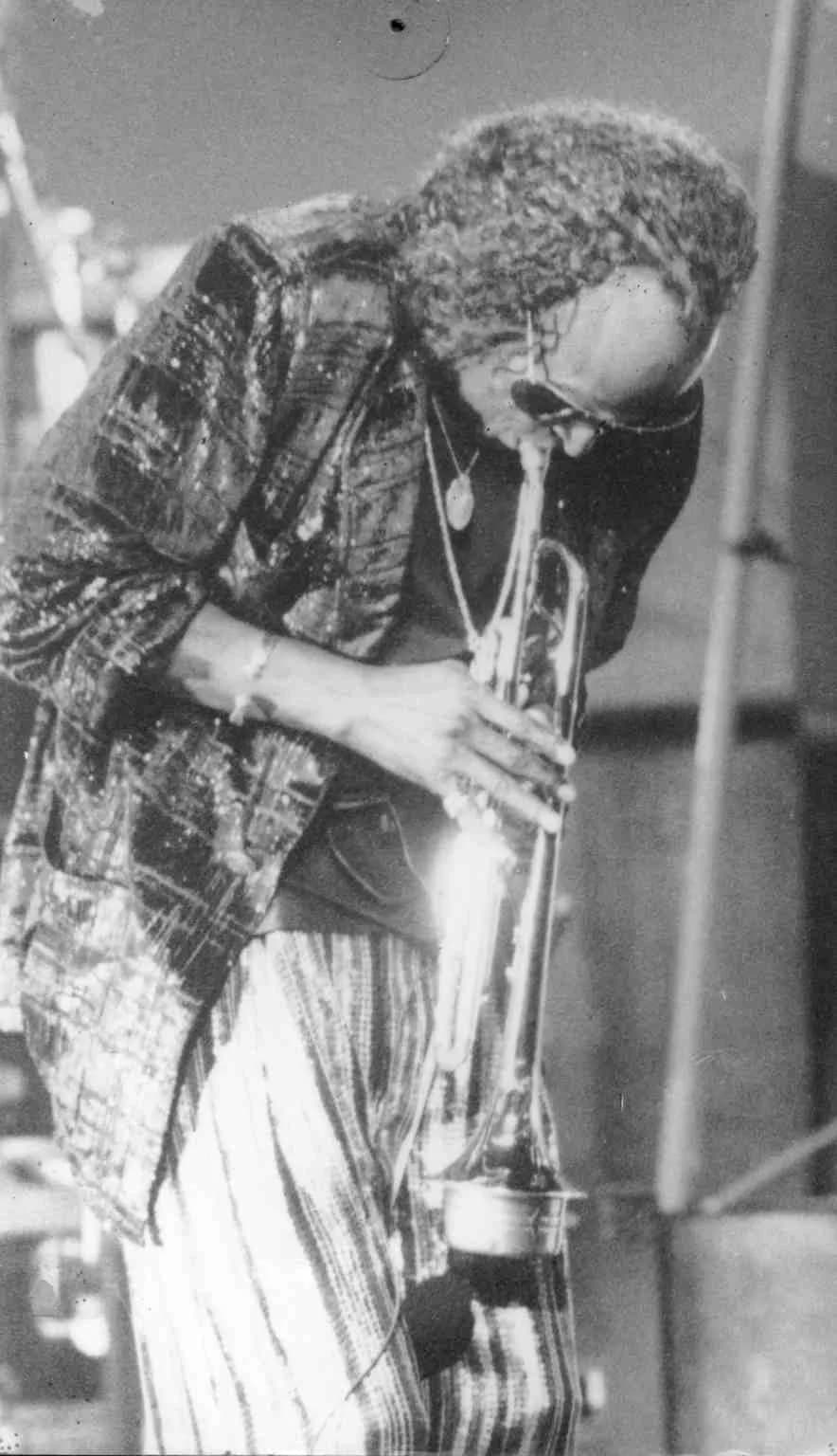 Miles Davis - Miles Davis, photo taken between 1989 and 1991

35 mm SLR Pentax - Tri X rated at 1600 ASA - 120mm lens set at f:4.5, speed 1/25 sec