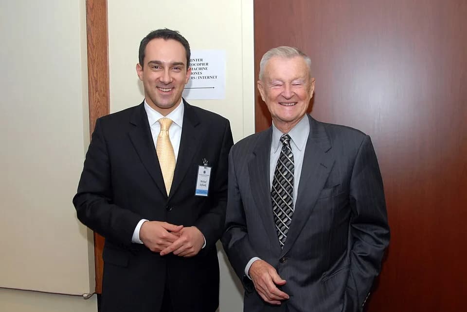 Zbigniew Brzezinski - Michał Safianik with Zbigniew Brzeziński in Washington DC (2008)