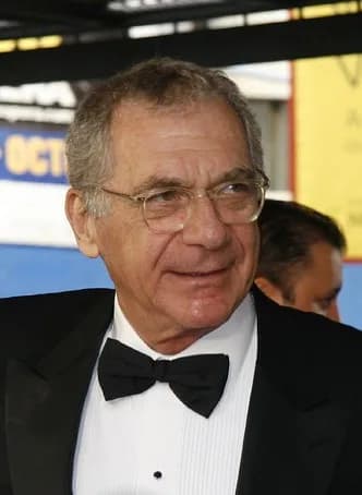 Sydney Pollack - The American film director, producer, and actor Sydney Pollack (1934 – 2008) at The Metropolitan Opera Opening Night, Lincoln Center.