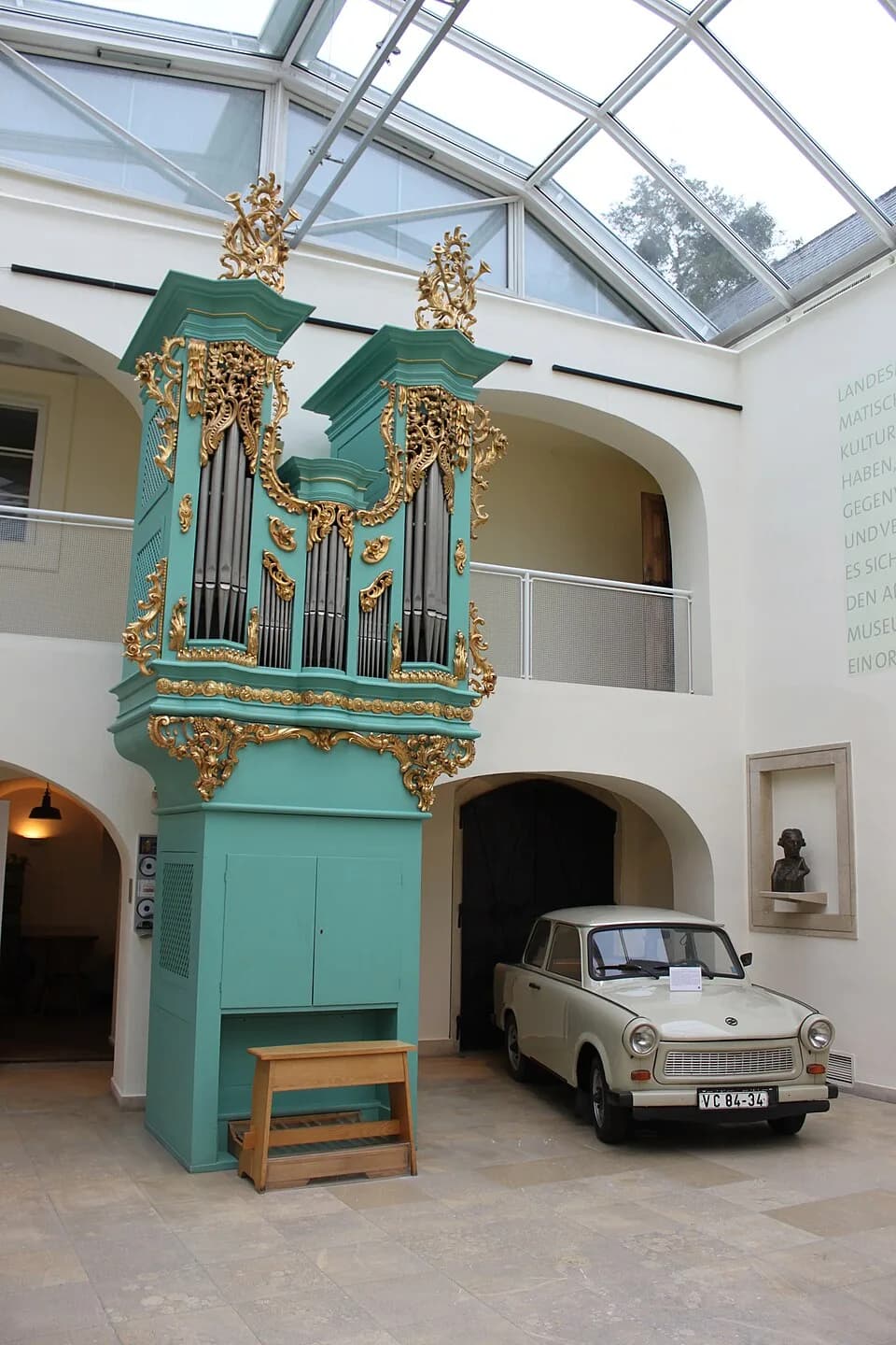 Joseph Haydn - Landesmuseum, Innenhof überdacht