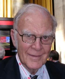 F. Sherwood Rowland - F. Sherwood Rowland at the inaugural World Science Summit in New York City, MAa 2008.