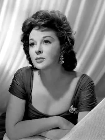 Susan Hayward - Promotional photograph of actor Susan Hayward (1940s)