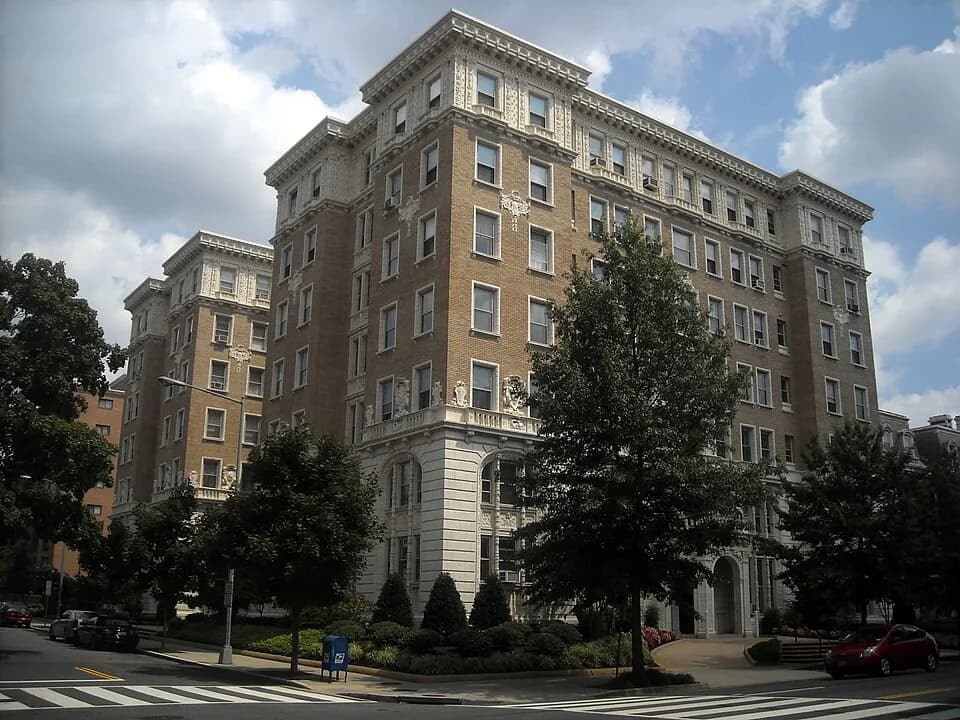 Lena Horne - The 2029 Connecticut Avenue condominium located in the Kalorama Triangle neighborhood of Washington, D.C.  Constructed in 1915–1916, the Beaux-Arts style building was originally known as 