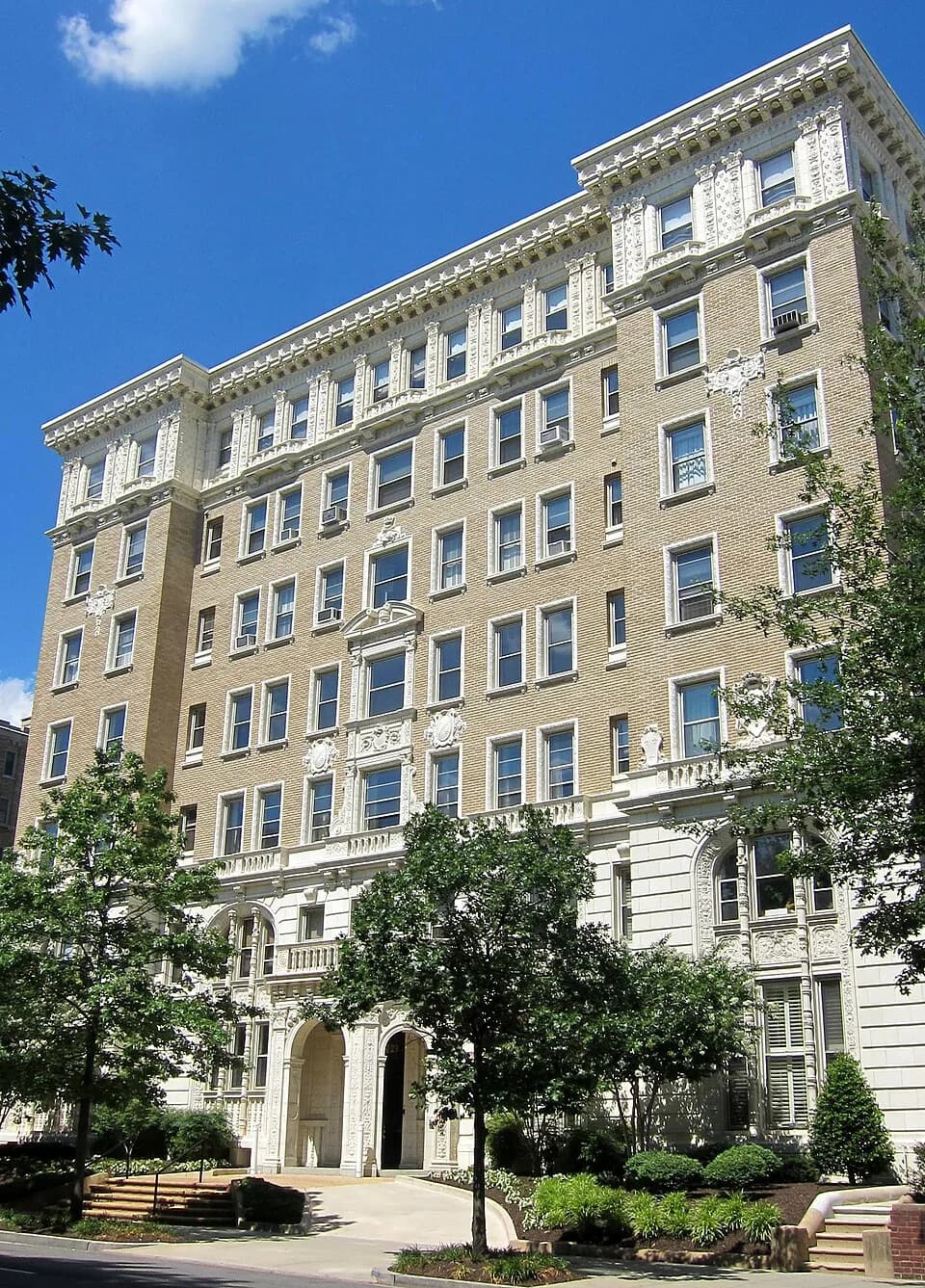 Lena Horne - The 2029 Connecticut Avenue condominium located in the Kalorama Triangle neighborhood of Washington, D.C.  Constructed in 1915–1916, the Beaux-Arts style building was originally known as 