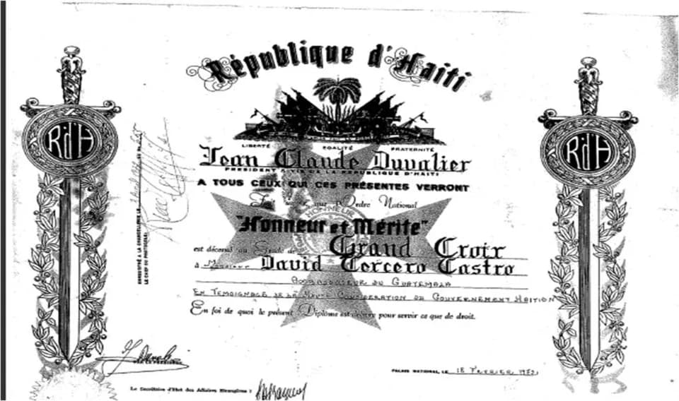 Jean-Claude Duvalier - Orden de La Gran Cruz recibida en 1972-