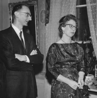 Owen Chamberlain - Owen Chamberlain with wife at the 1959 Nobel ceremonies