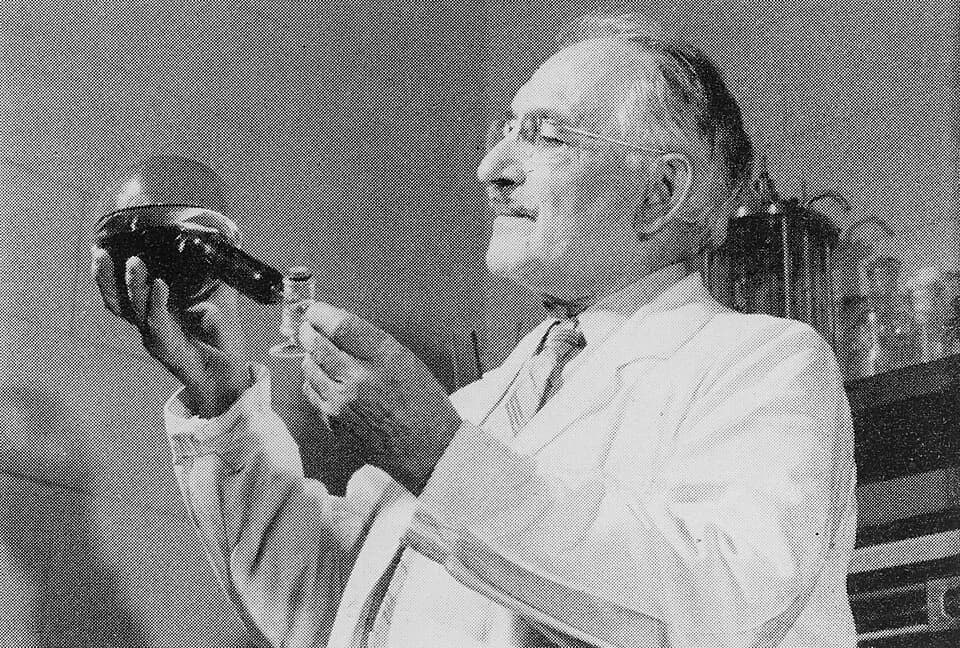 Selman Abraham Waksman - Portrait of Selman Waksman in his laboratory.

General Collections