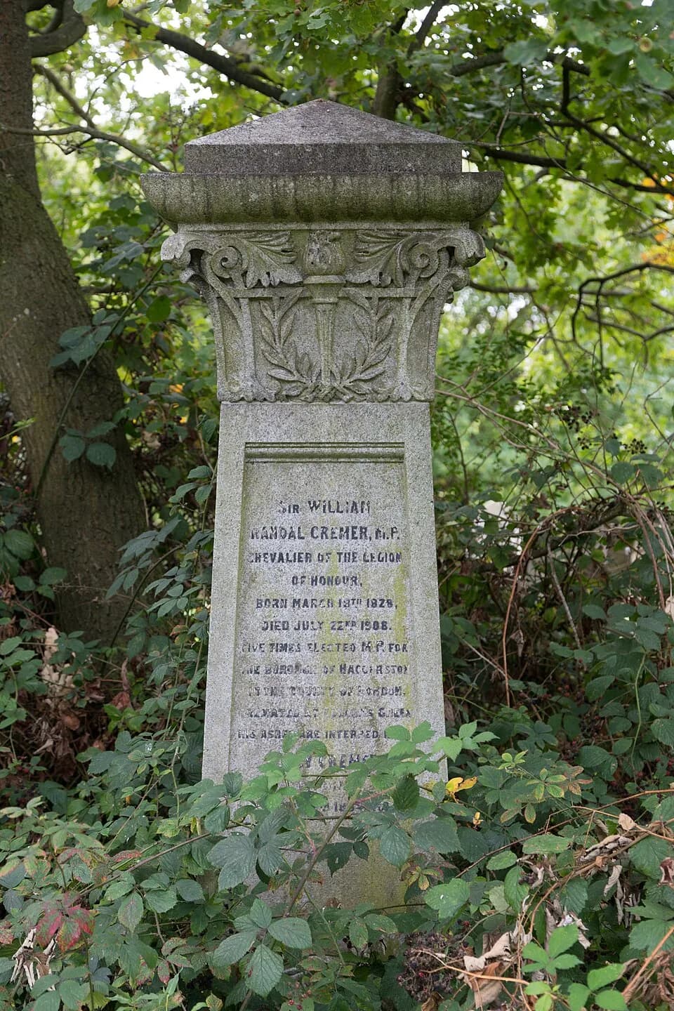 Randal Cremer - Tomb of Sir William Randal Cremer in Hampstead Cemetery
.mw-parser-output .messagebox{margin:4px 0;width:auto;border-collapse:collapse;border:2px solid var(--border-color-progressive,#