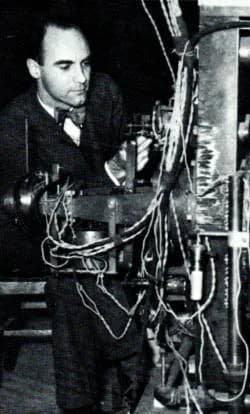 Carl David Anderson - Carl anderson.1937.jpg