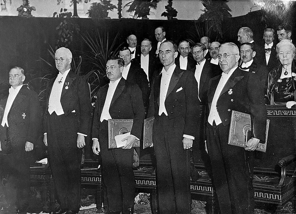 Carl David Anderson - King of Sweden presents Nobel prizes in Stockholm.
Prof Otto Loewi,  Sir Henry  Dale,   Prof. Peter Debye, Dr. C.D. Anderson, Prof. Hess

Wellcome Images
Keywords: Nobel Prizes