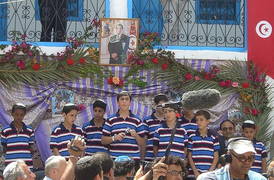 Zine El Abidine Ben Ali - Chanan Avital and the Jerusalem Boys Choir performing in Djerba, Tunisia, 2007.