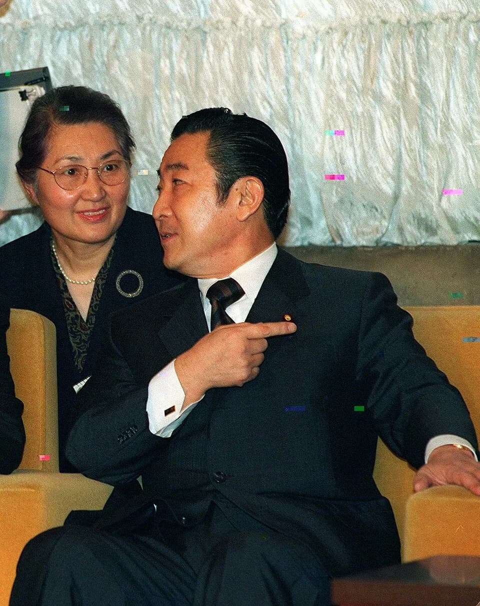 Ryutaro Hashimoto - Ryūtarō Hashimoto during discussion.jpg