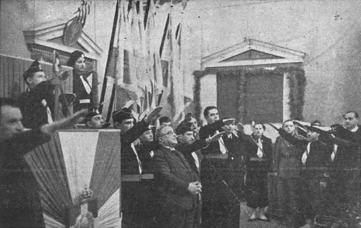 Ioannis Metaxas - Young members of the Greek National Youth Organization EON hail in presence of Ioannis Metaxas