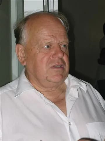 Stanisław Šuškievič - Stanisłaŭ Stanisłavavič Šuškievič (b. 1934), Belarusian politician